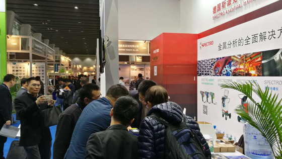 斯派克公司在展會(huì)上 斯派克公司在展會(huì)上